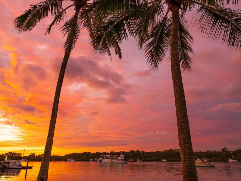 sunset at noosa river