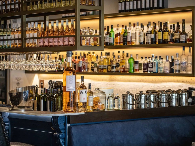 gusto noosa bar